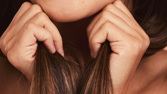 Jak dbać o włosy? Zasady prawidłowej pielęgnacji